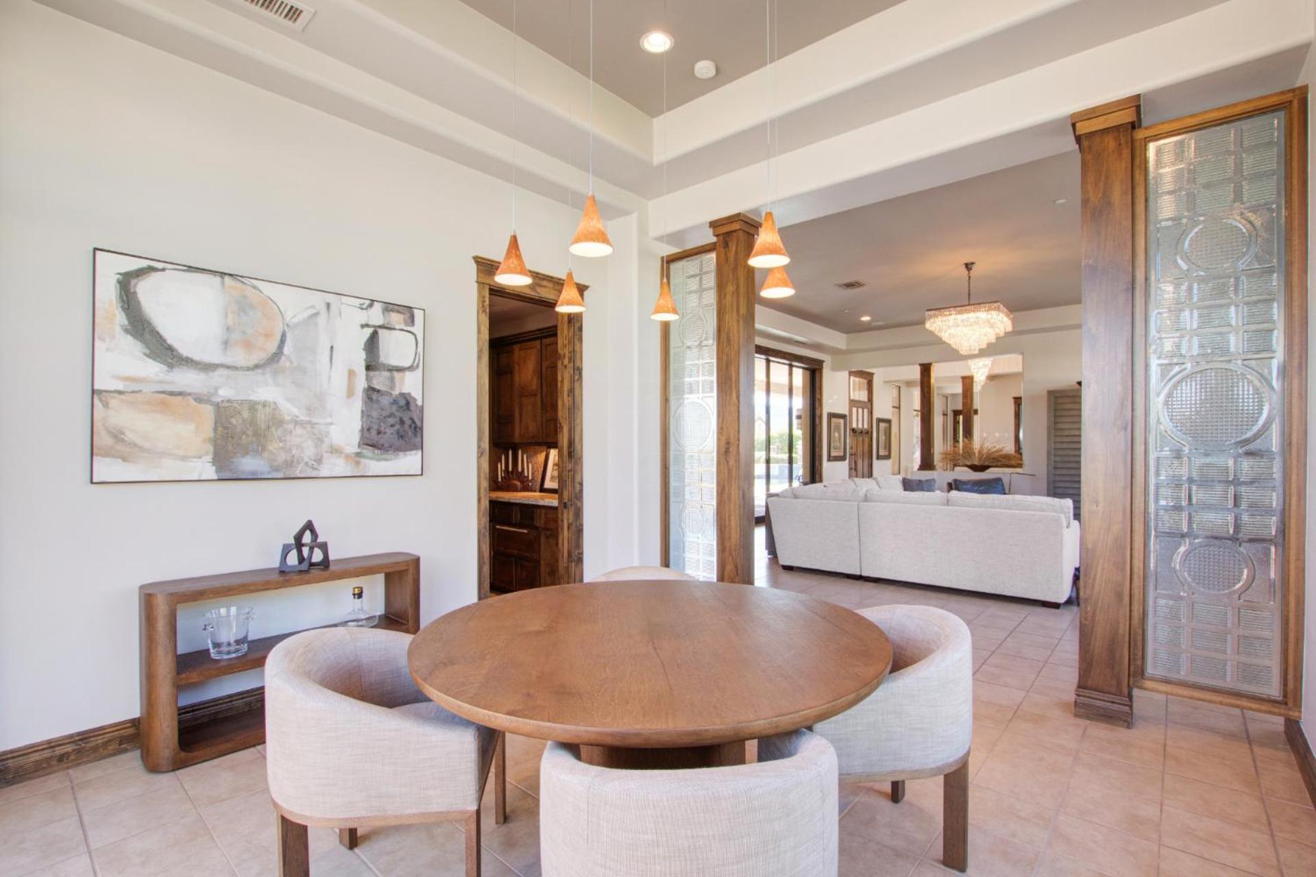 Casa de férias Private Pool & Hot Tub, Retreat - Large Luxury Smart Scottsdale