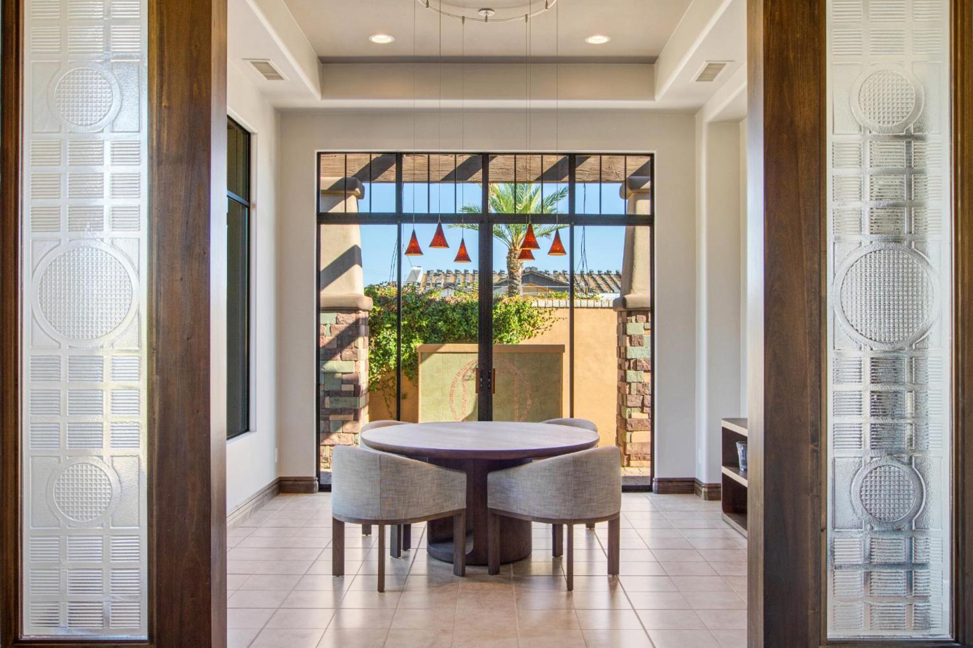Casa de férias Private Pool & Hot Tub, Retreat - Large Luxury Smart Scottsdale