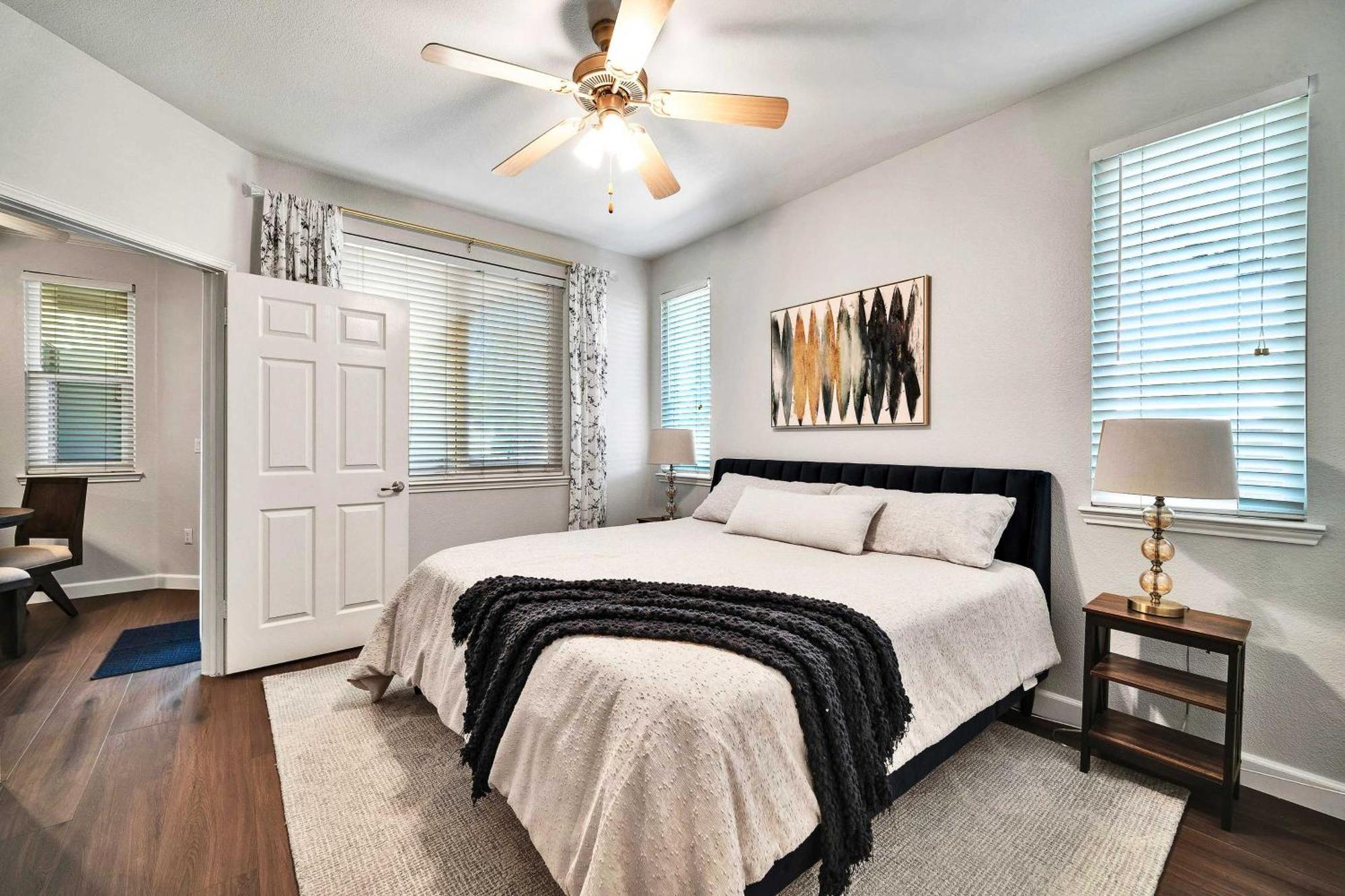 Vibrant With Community Pool Access! *