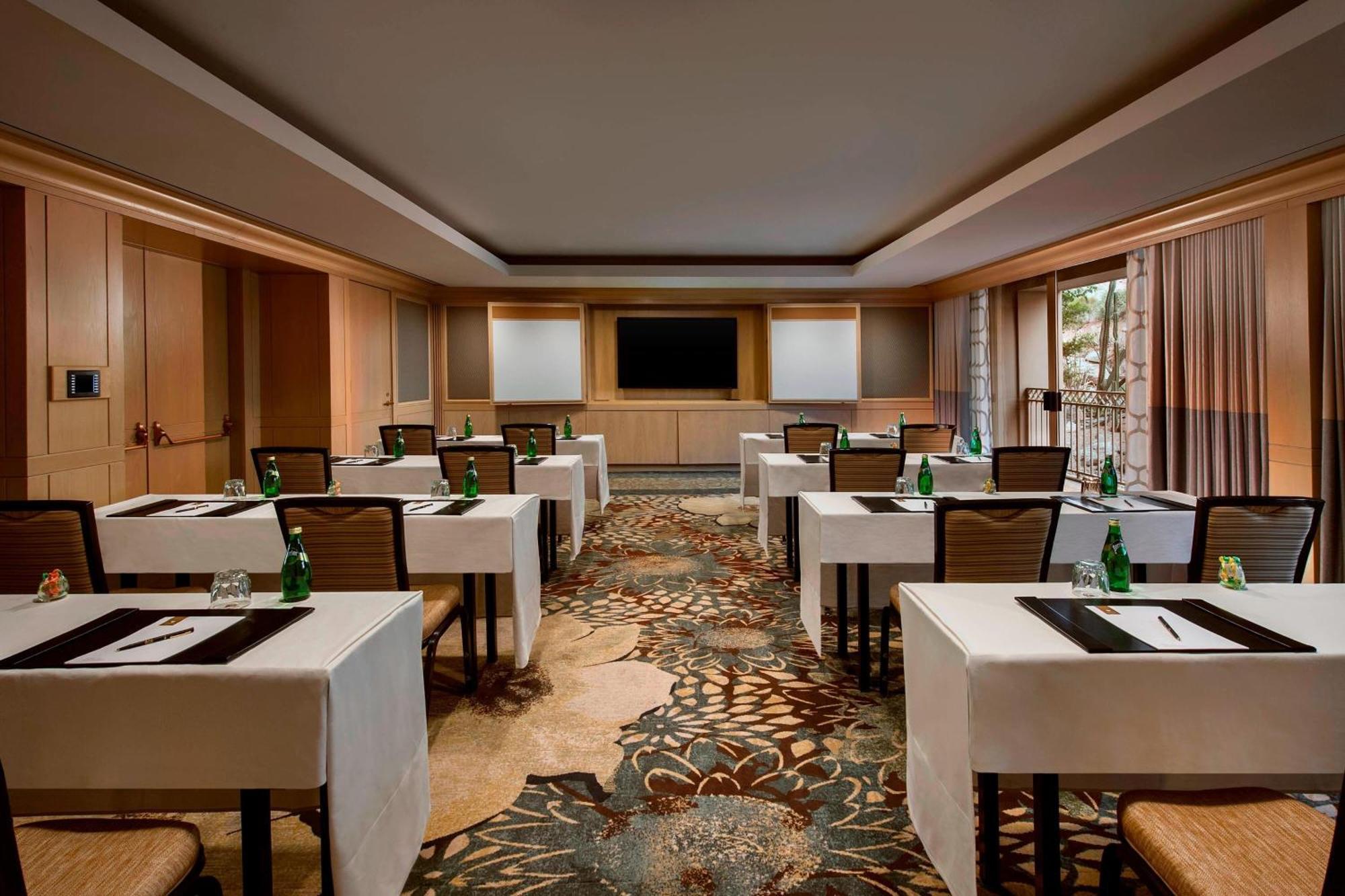 The Phoenician, A Luxury Collection Resort, 5*