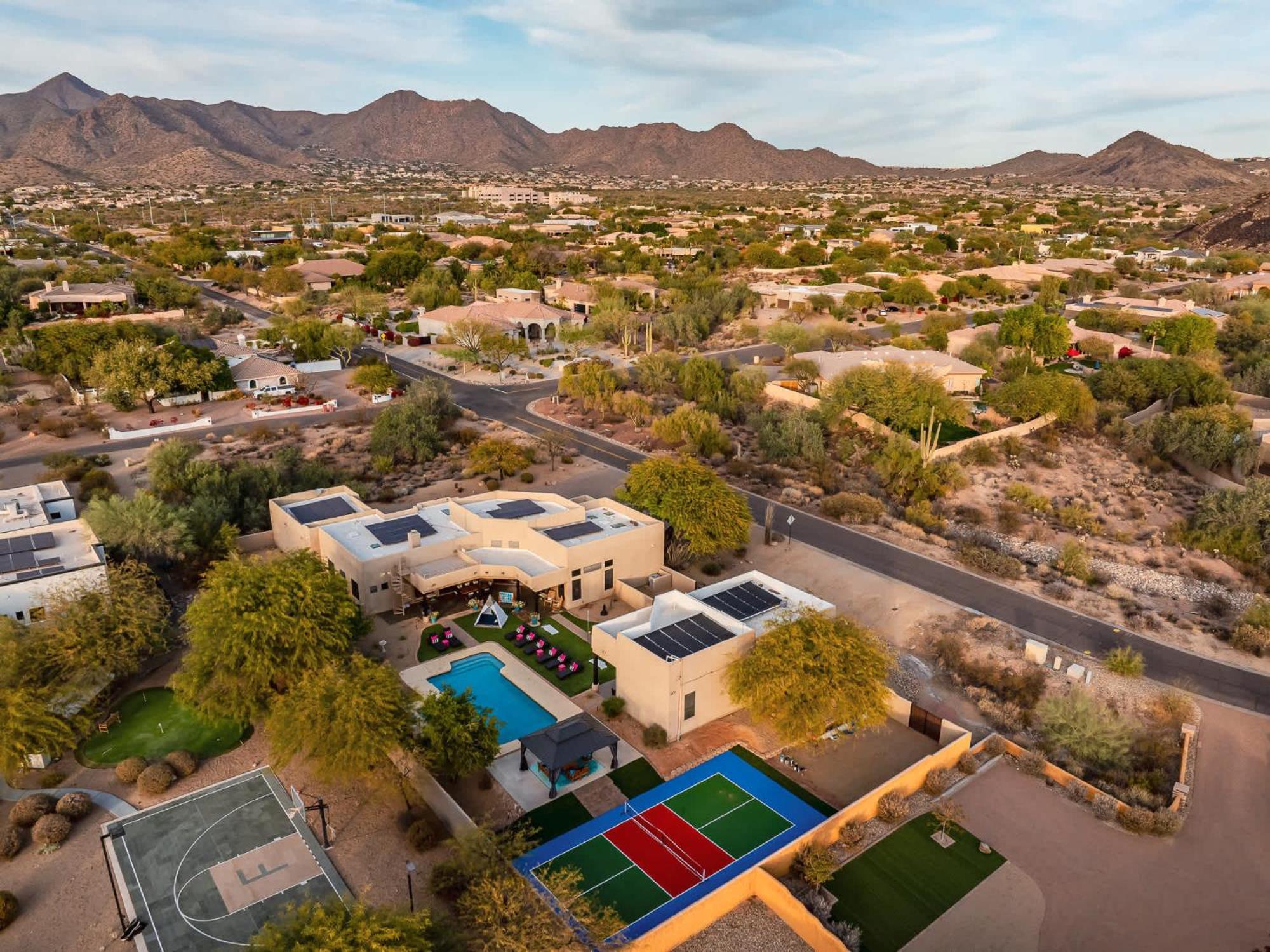 Midnight At The Oasis Holiday home Scottsdale