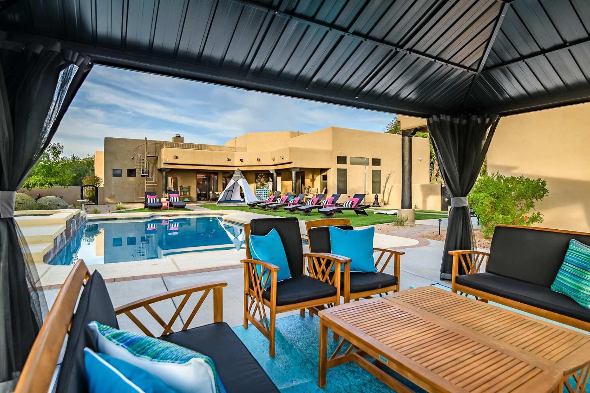 Midnight At The Oasis Holiday home Scottsdale