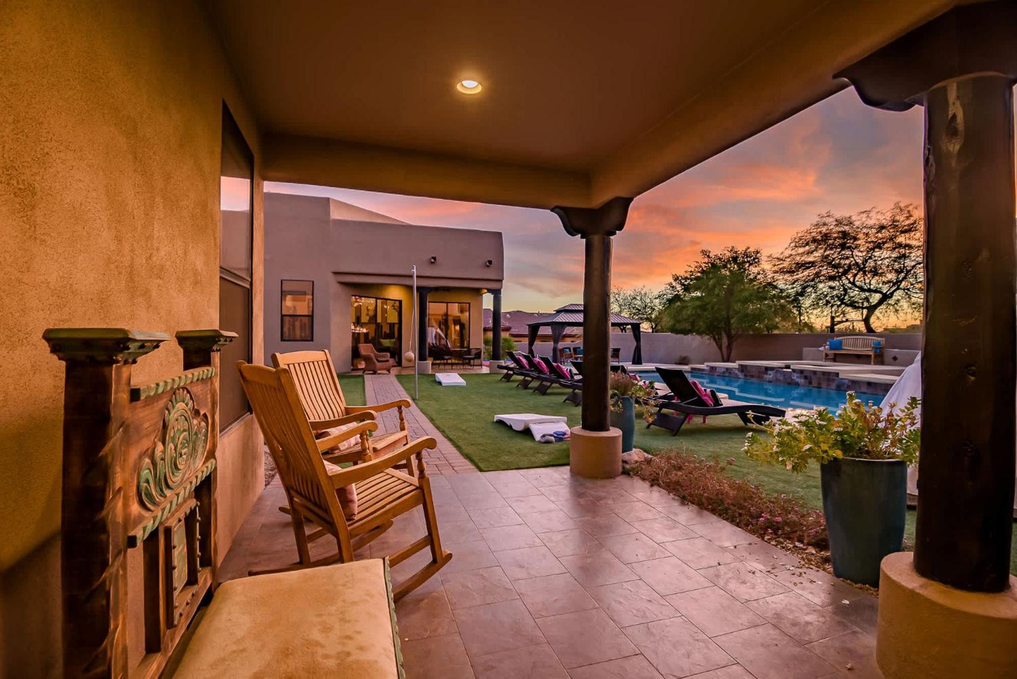Midnight At The Oasis *