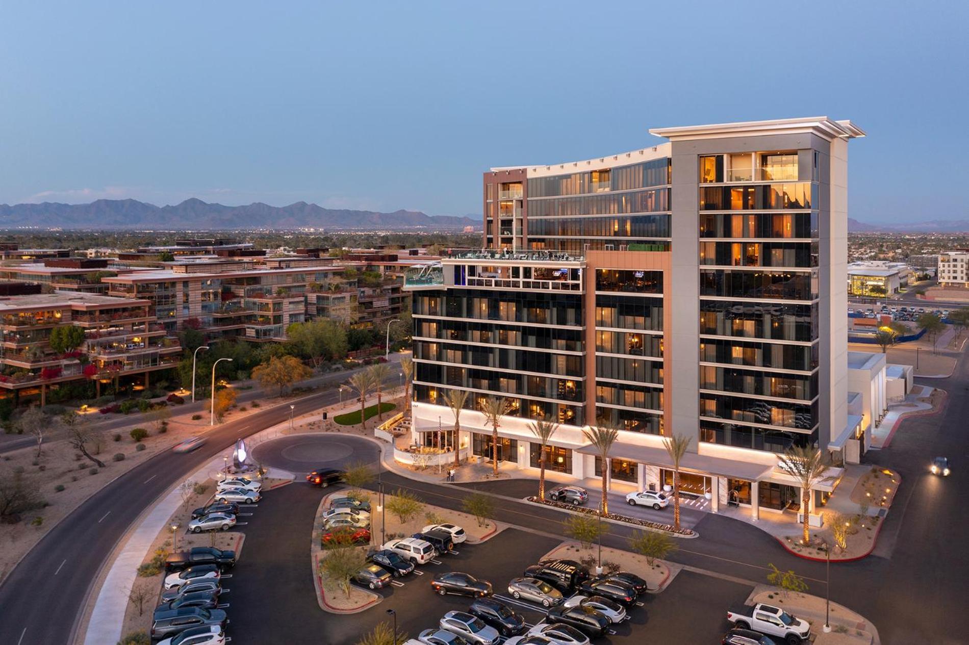 Caesars Republic Scottsdale, A Hilton Hotel