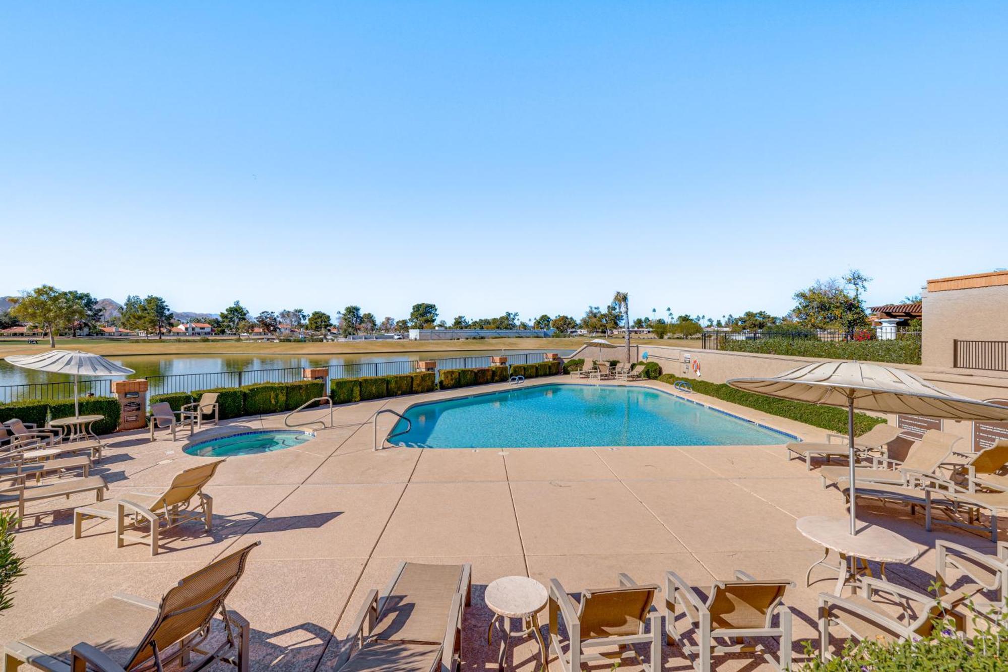 Modern Townhome With Heated Pool Access * Scottsdale