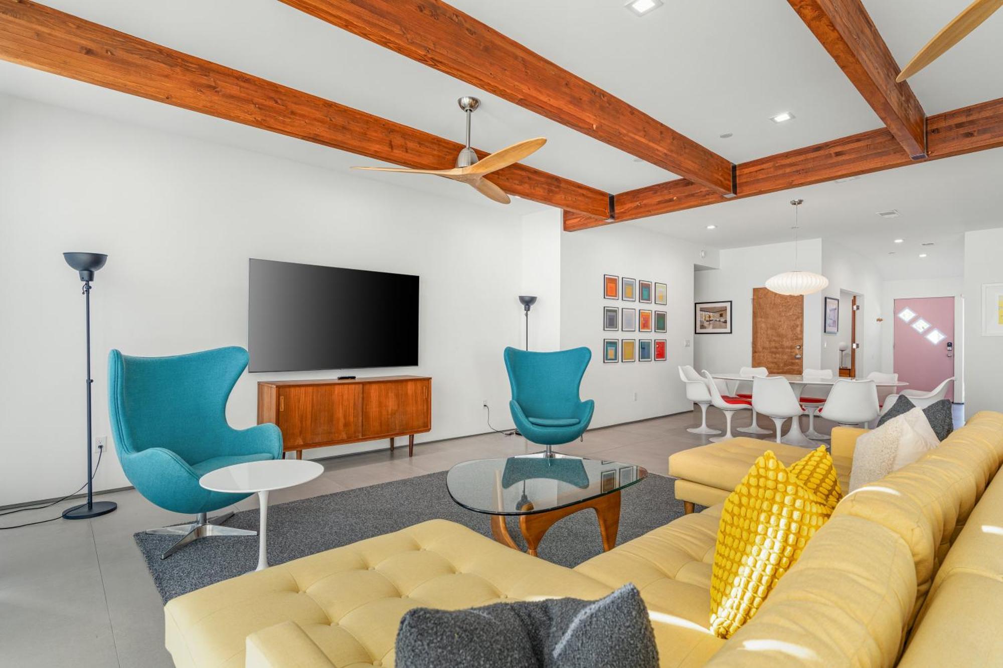 Stylish Old Town Retreat W Pool Prime Location Casa de férias
