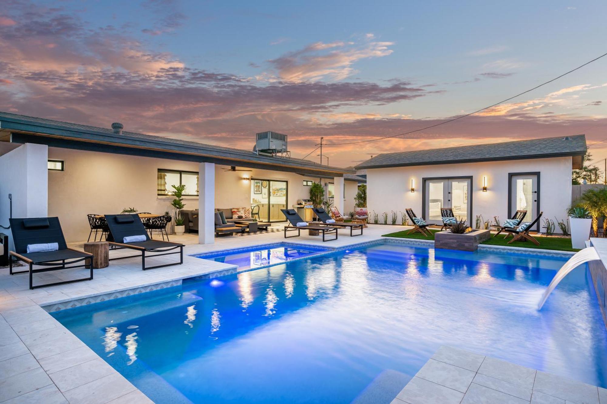 Beautifully Designed W Pool For Families And Groups Casa de férias