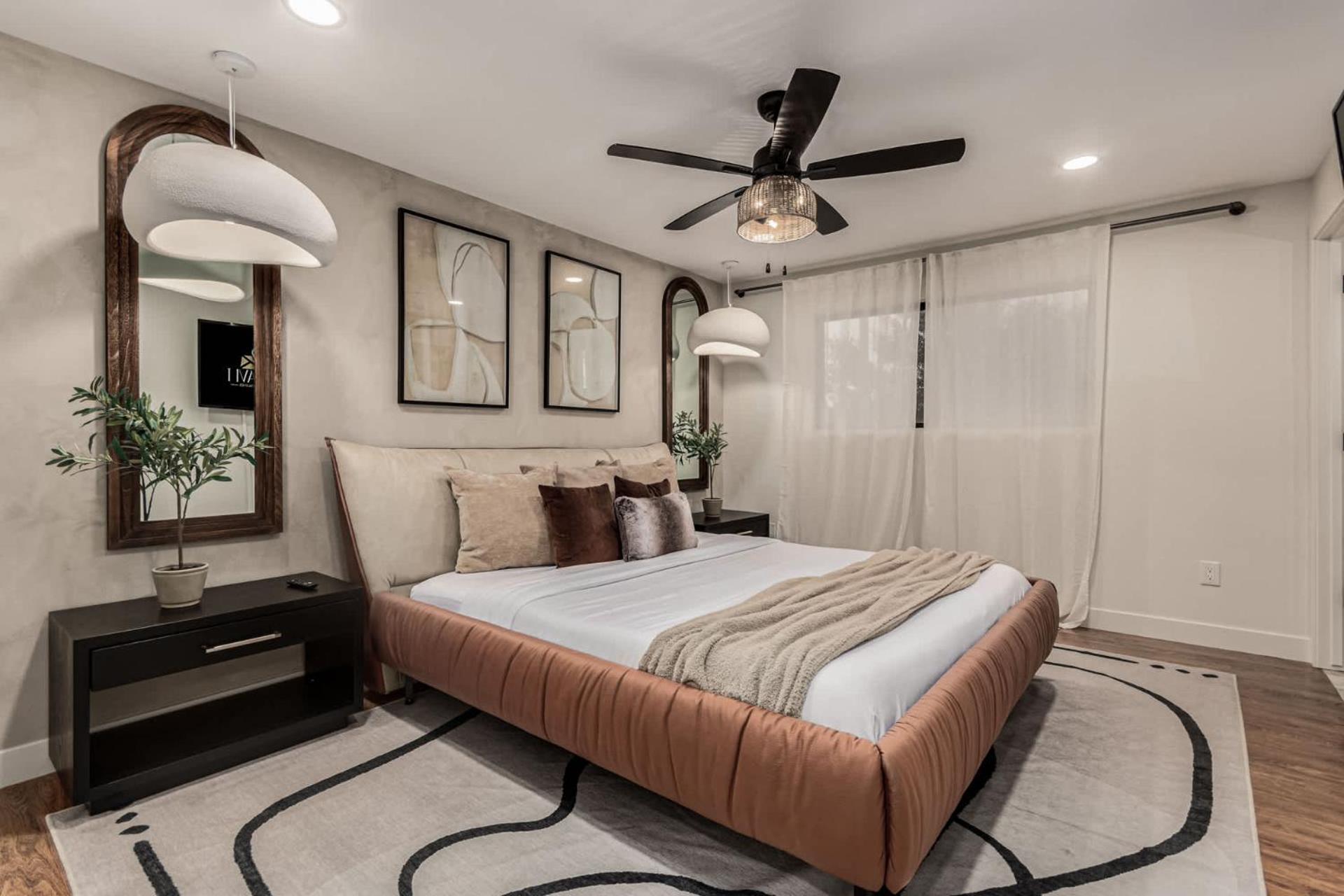 Solanova Designer Oasis With Cocktail Pool & Theater Scottsdale