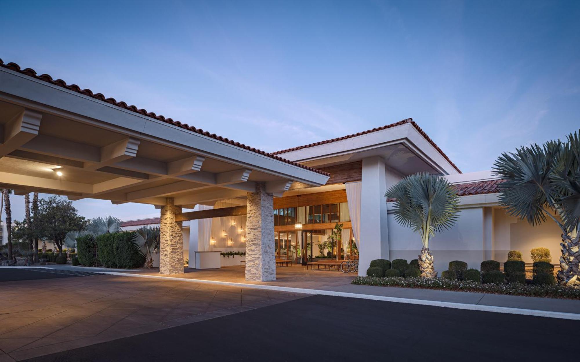 Hotel The Scott & 4*