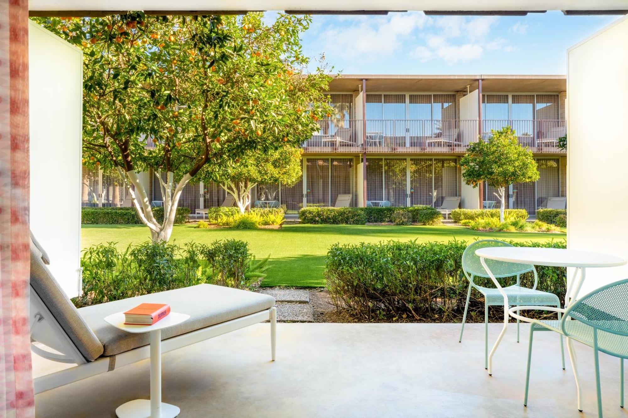 Hotel Valley Ho 4*
