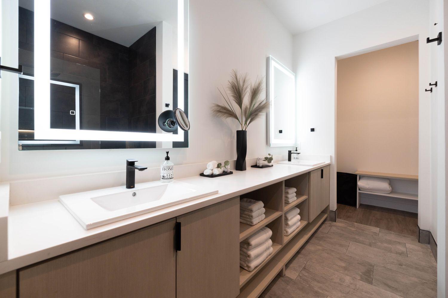 2, 4 The At Troon North * Scottsdale