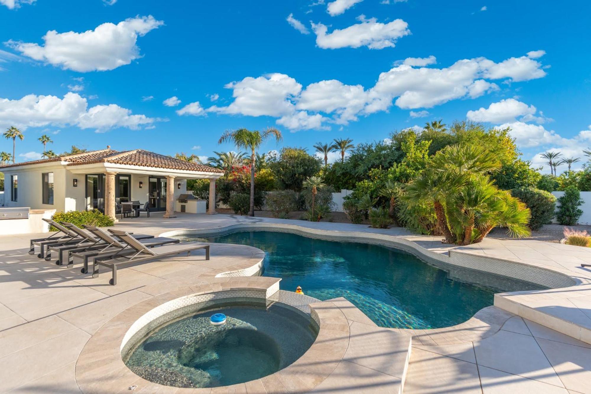 Camelback Mountain Luxury In Paradise Valley Holiday home