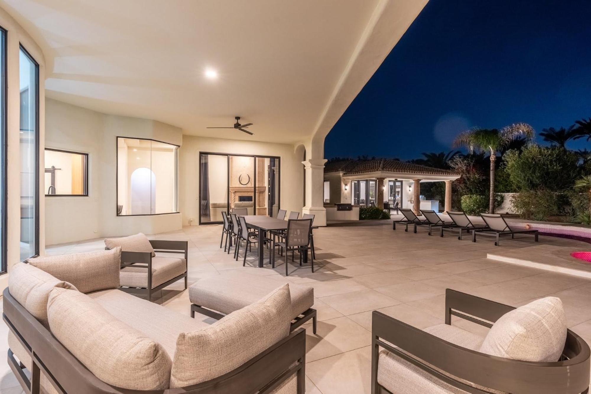 Camelback Mountain Luxury In Paradise Valley Holiday home