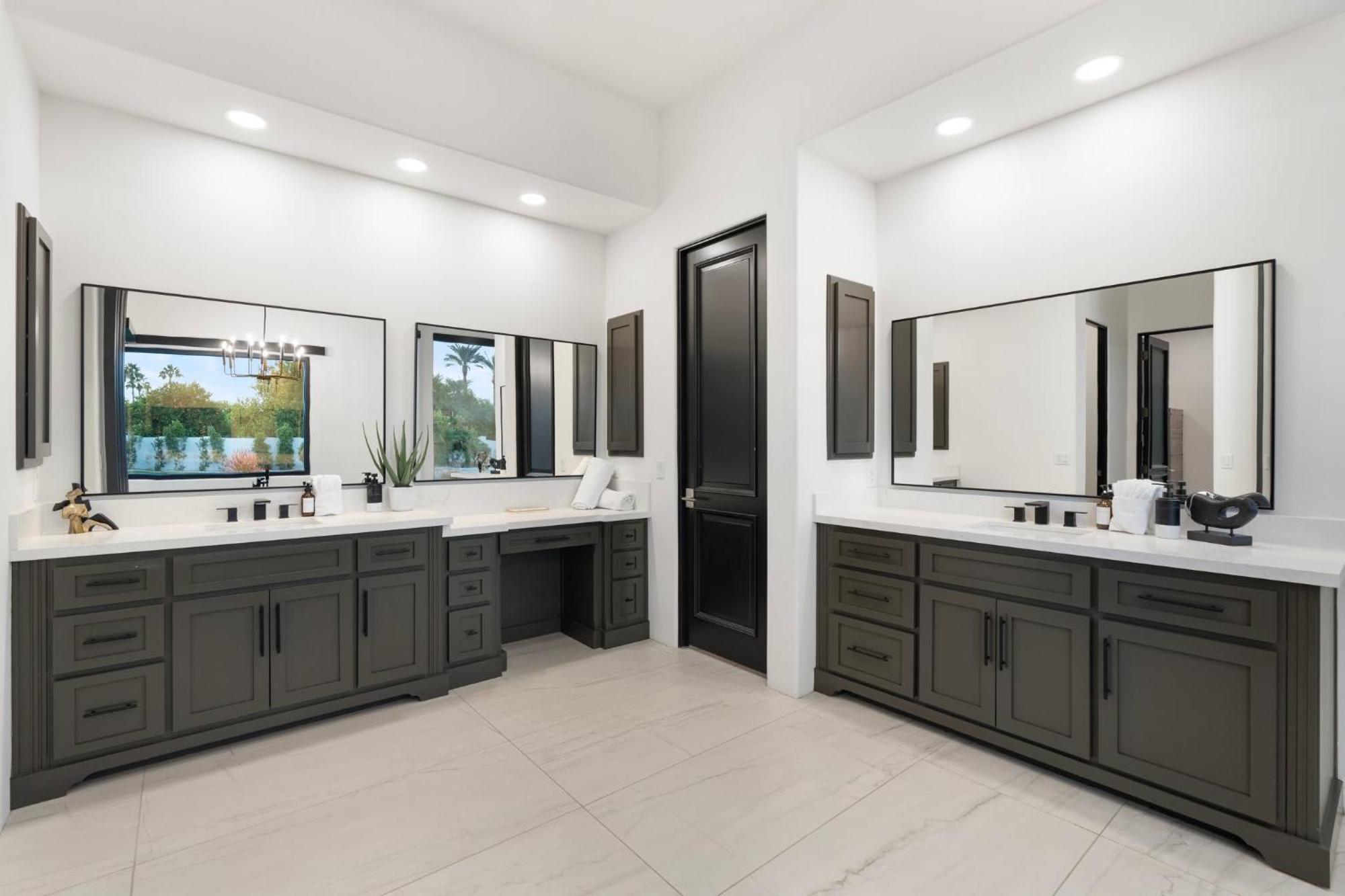 Camelback Mountain Luxury In Paradise Valley Holiday home