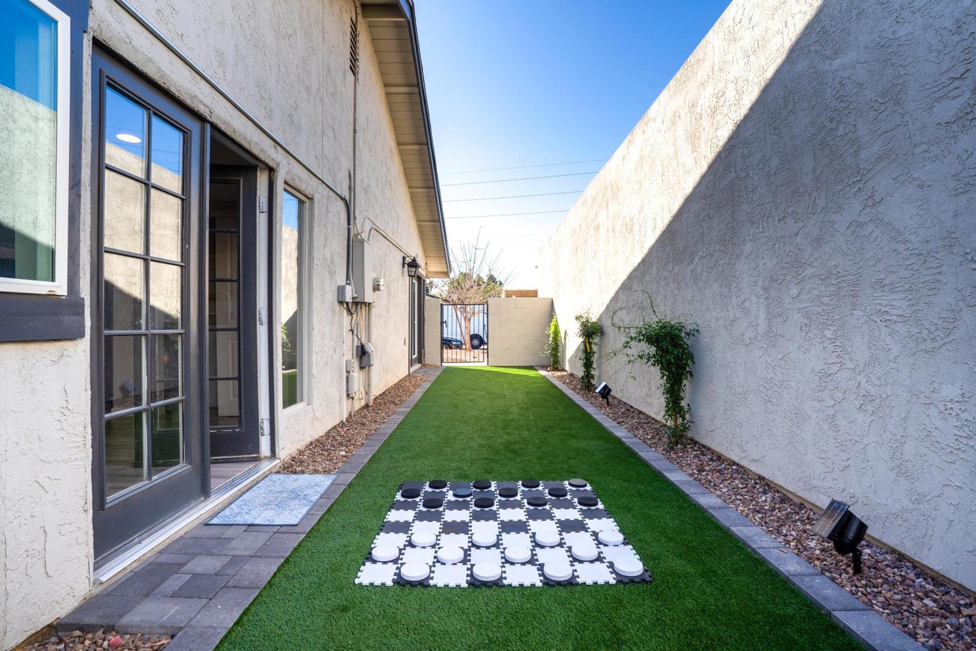 Lux New! Heated Pool Option, 2kings, Spa, Old Town, Westworld, Fashion Square Holiday home Scottsdale