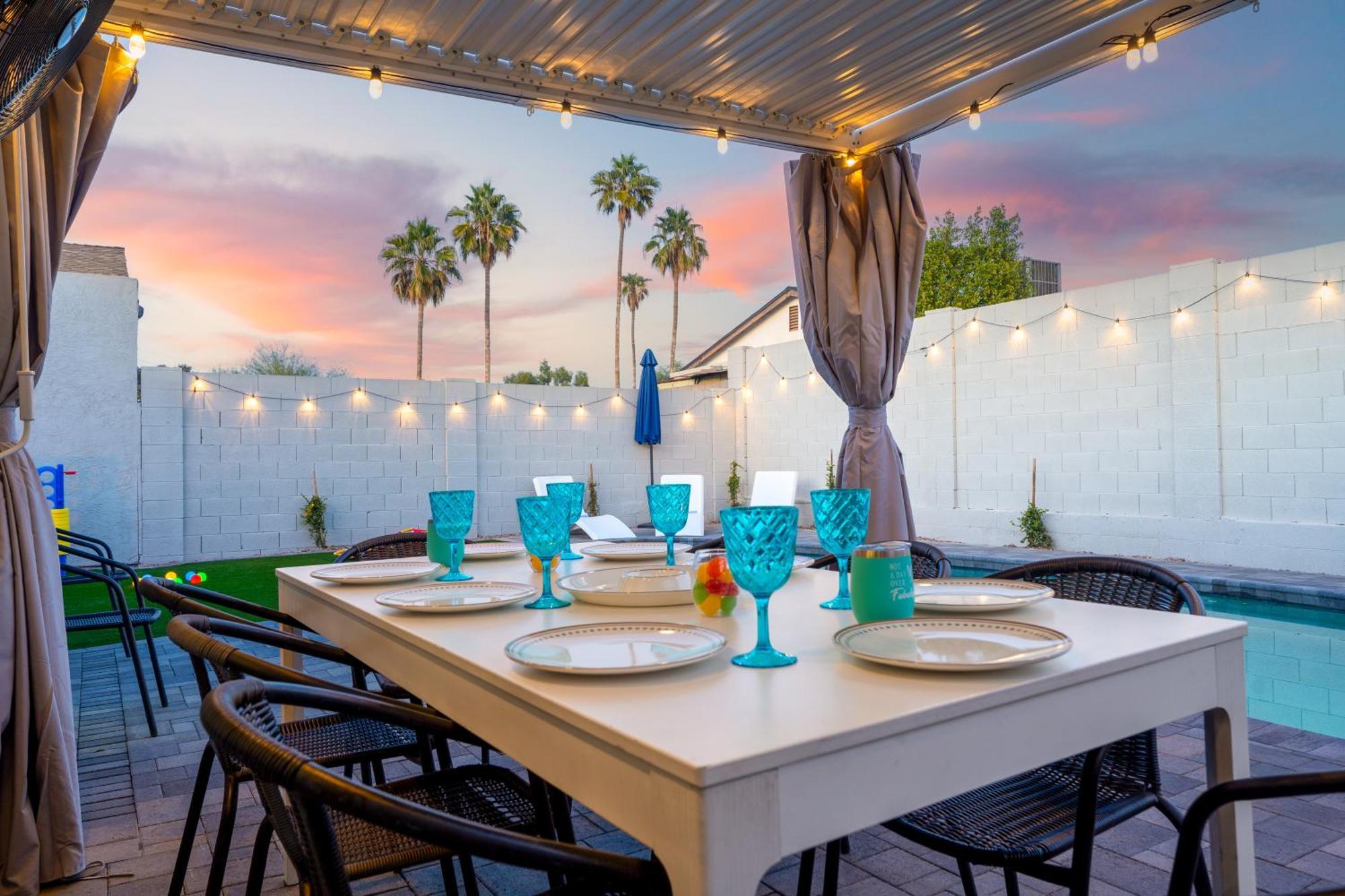Lux New! Heated Pool Option, 2kings, Spa, Old Town, Westworld, Fashion Square Holiday home Scottsdale