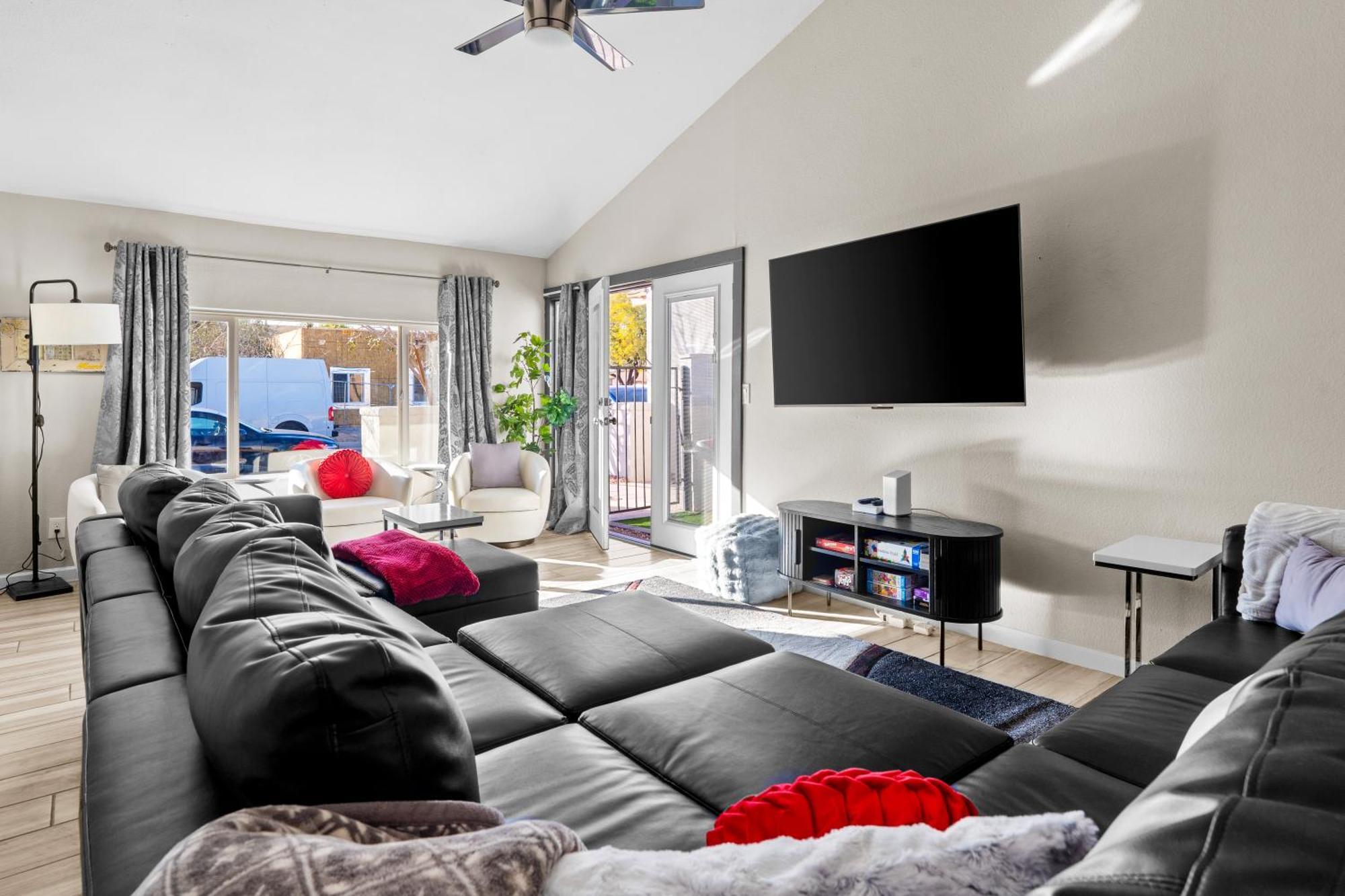 Lux New! Heated Pool Option, 2kings, Spa, Old Town, Westworld, Fashion Square Holiday home