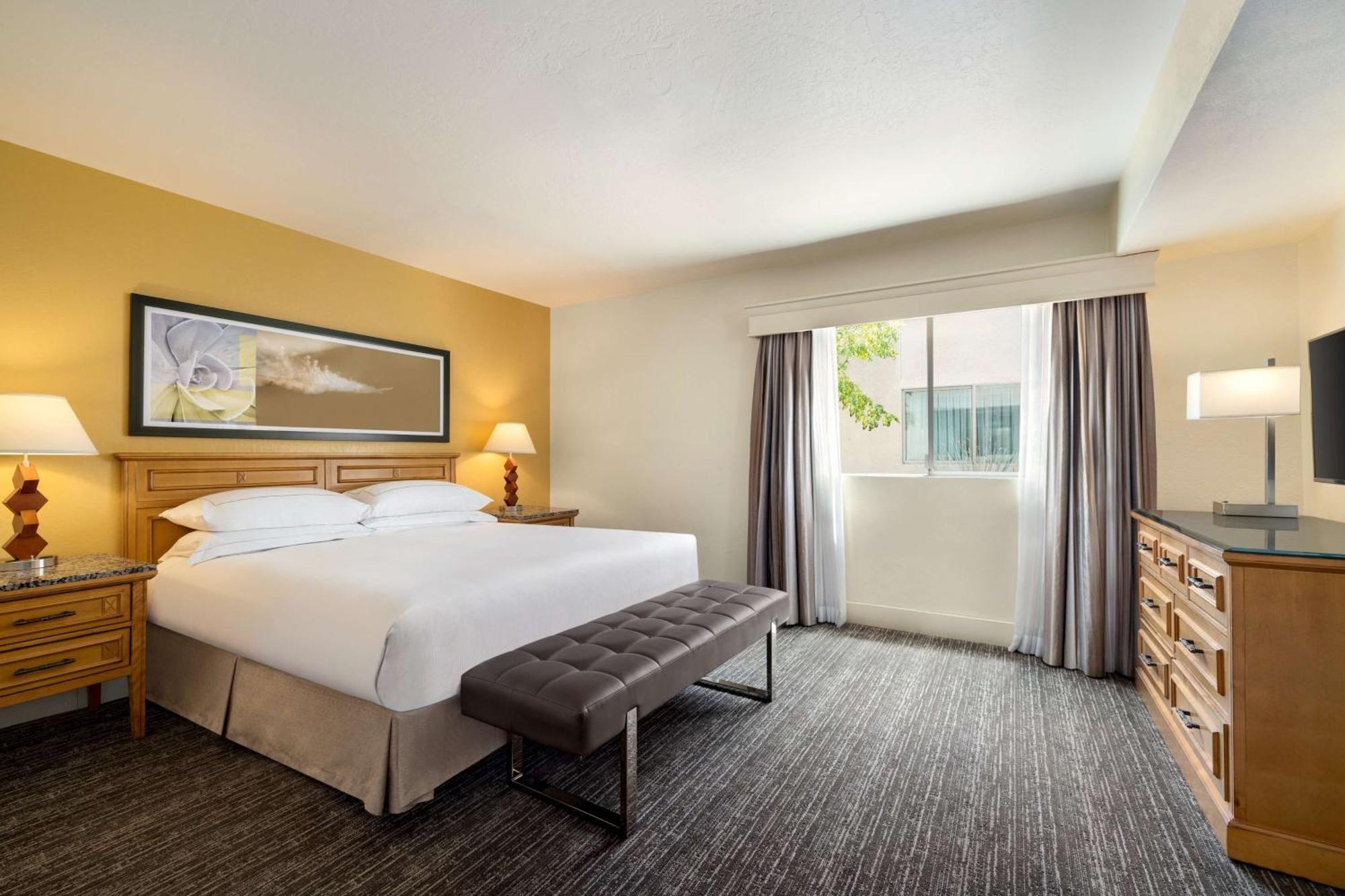 Resort Hilton & 4*
