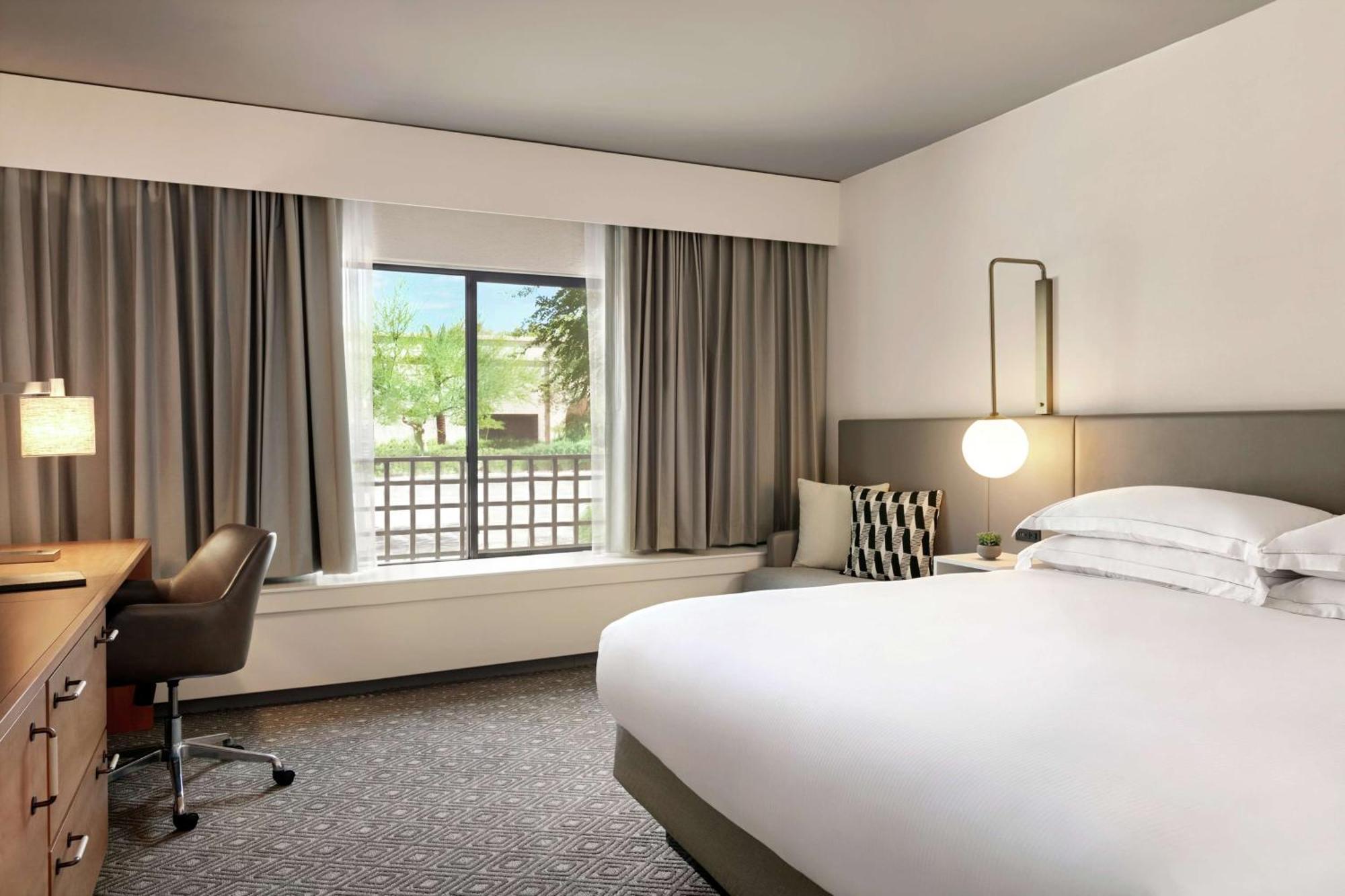 Hilton & Resort