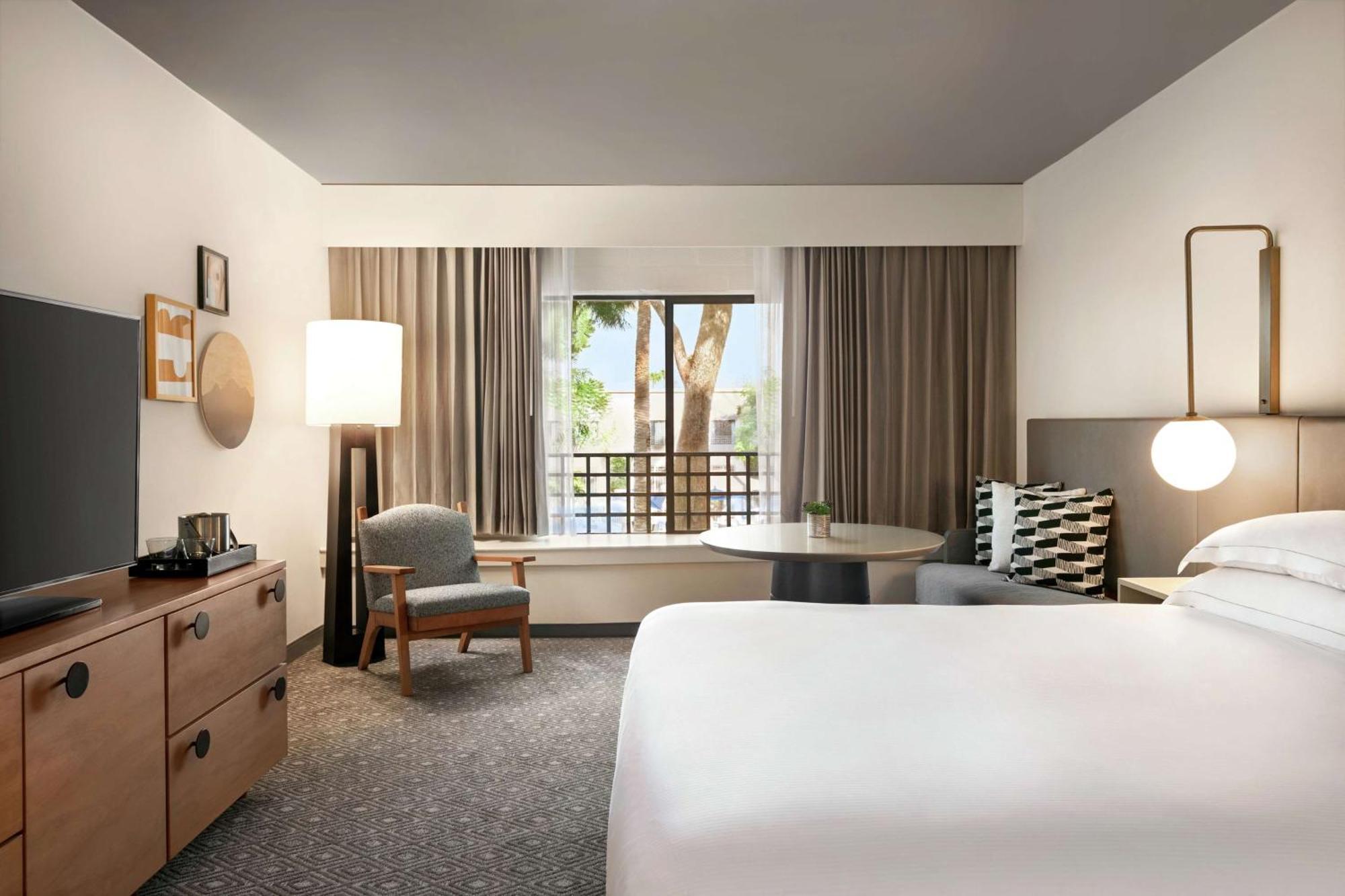 Hilton & 4* Scottsdale