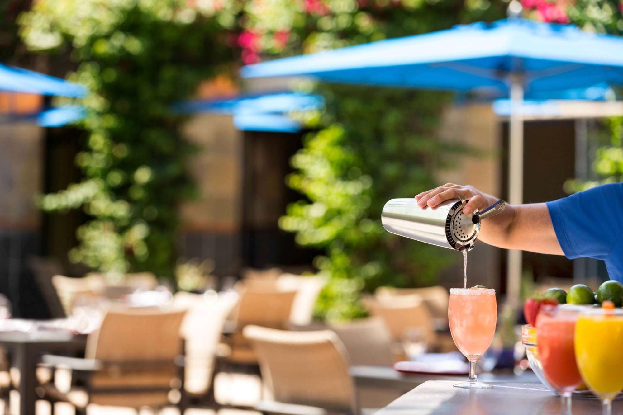 Resort Hilton &