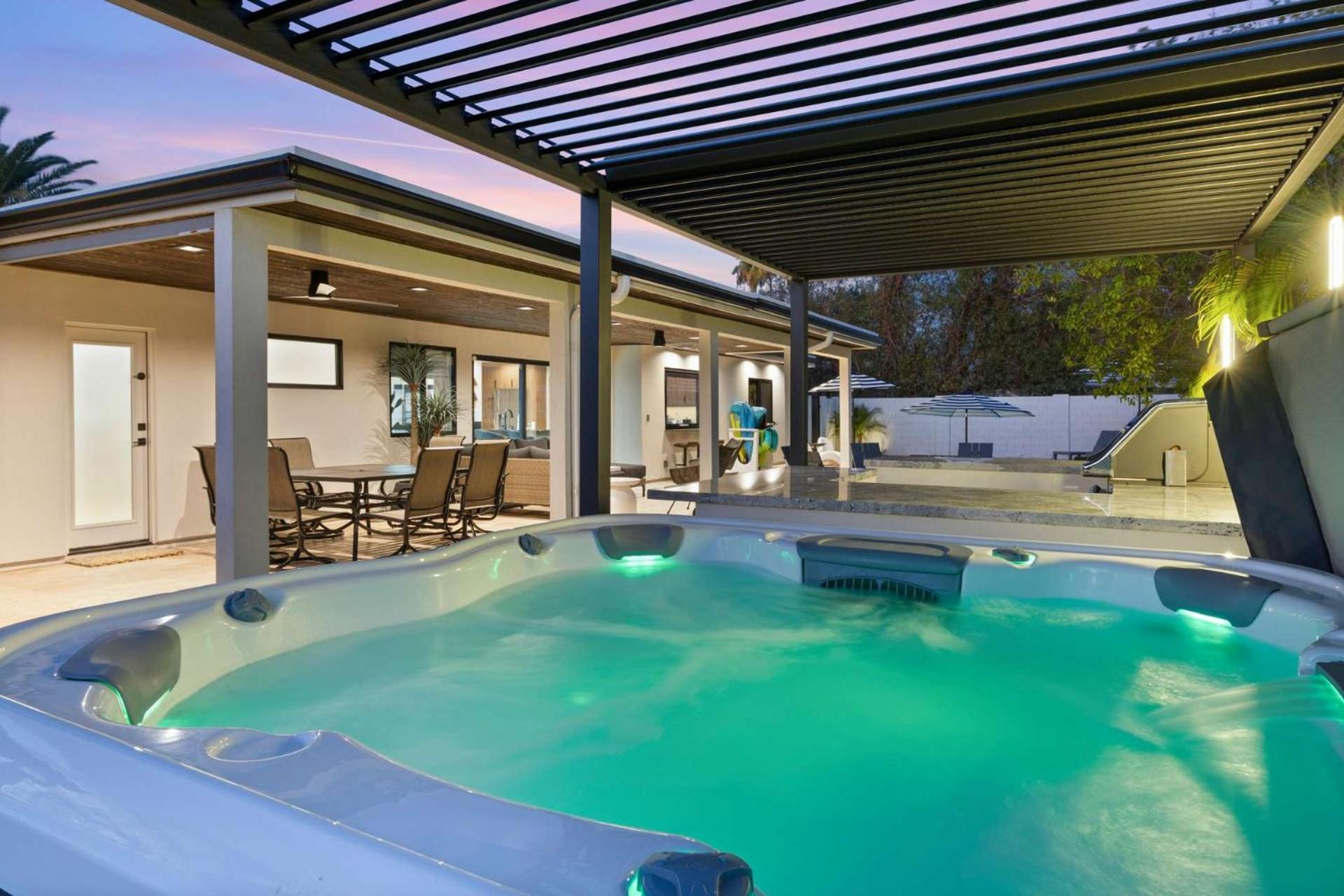 Bella Palma - Elegance & Style With Putt Pool & Holiday home Scottsdale
