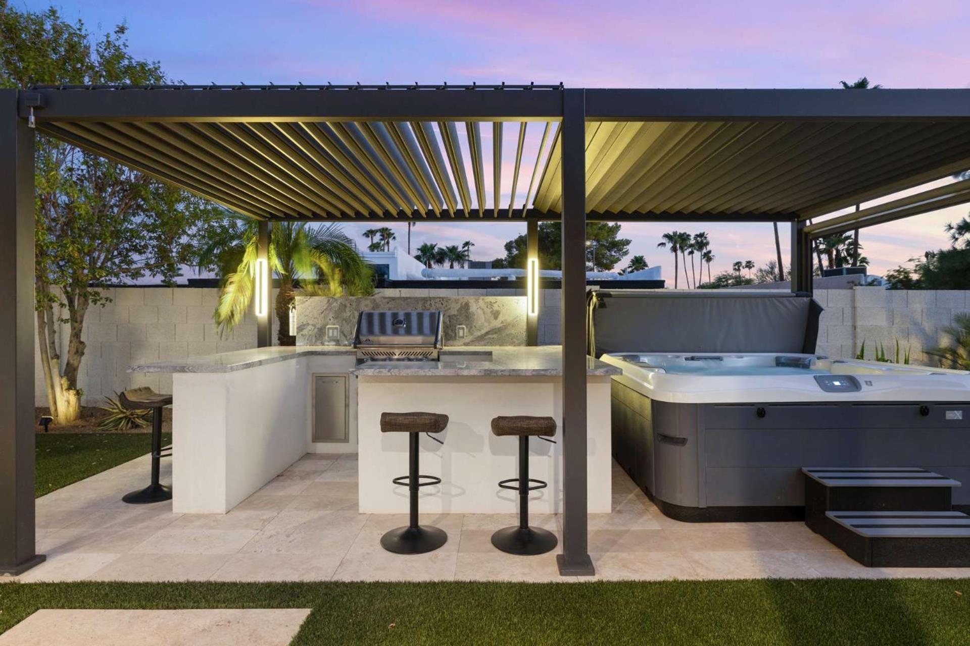 Bella Palma - Elegance & Style With Putt Pool & Holiday home