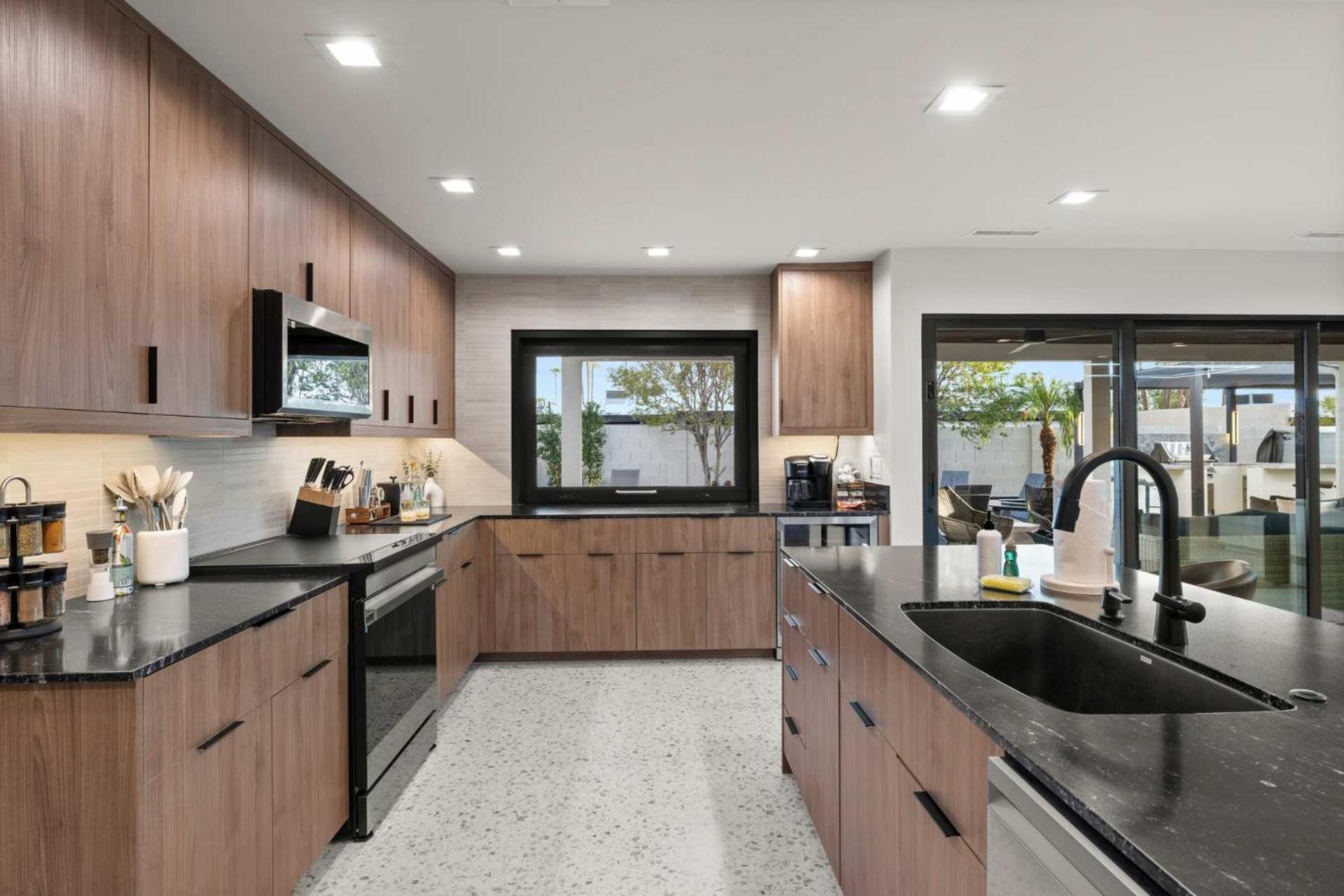 Bella Palma - Elegance & Style With Putt Pool & Holiday home *