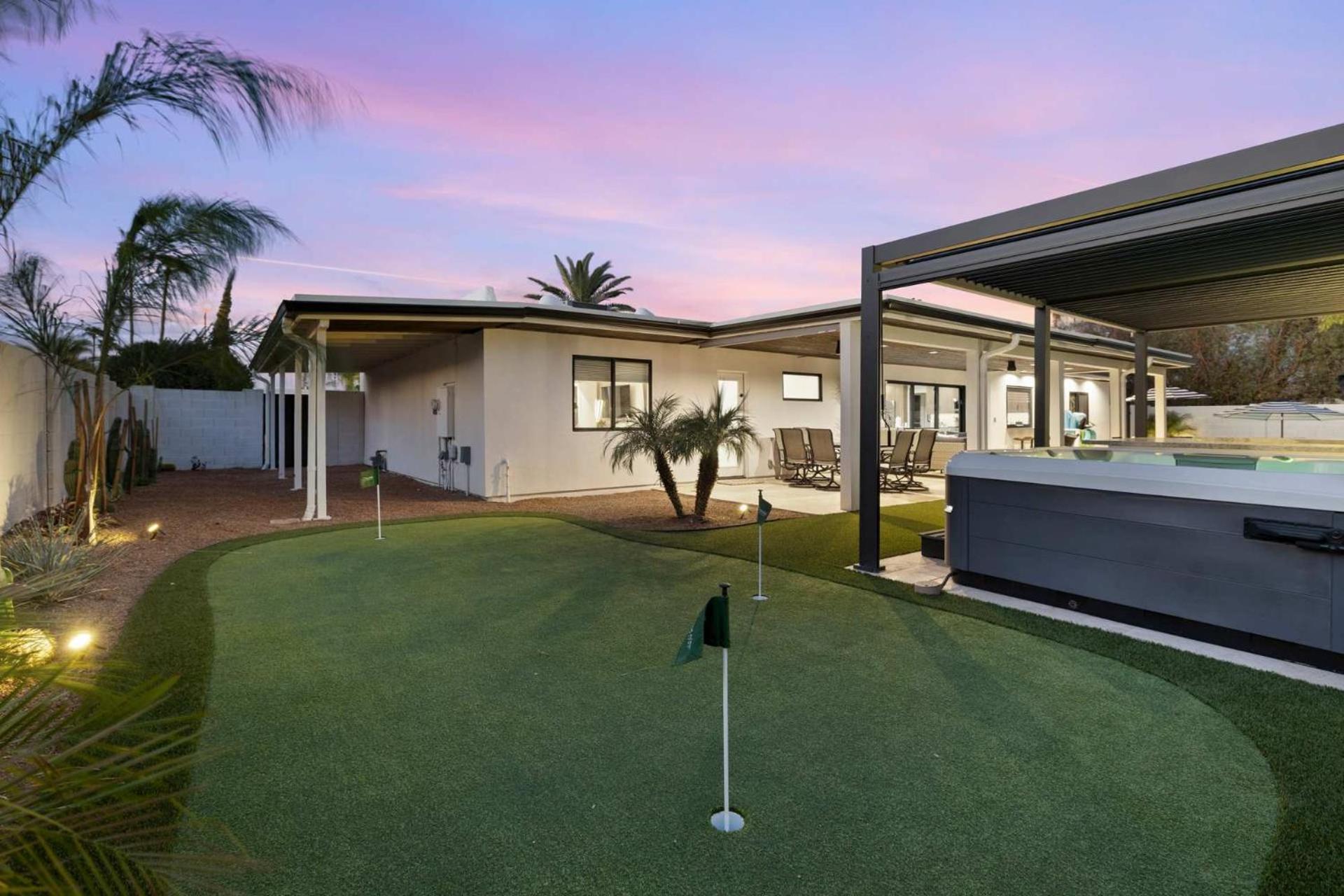Bella Palma - Elegance & Style With Putt Pool & Holiday home Scottsdale