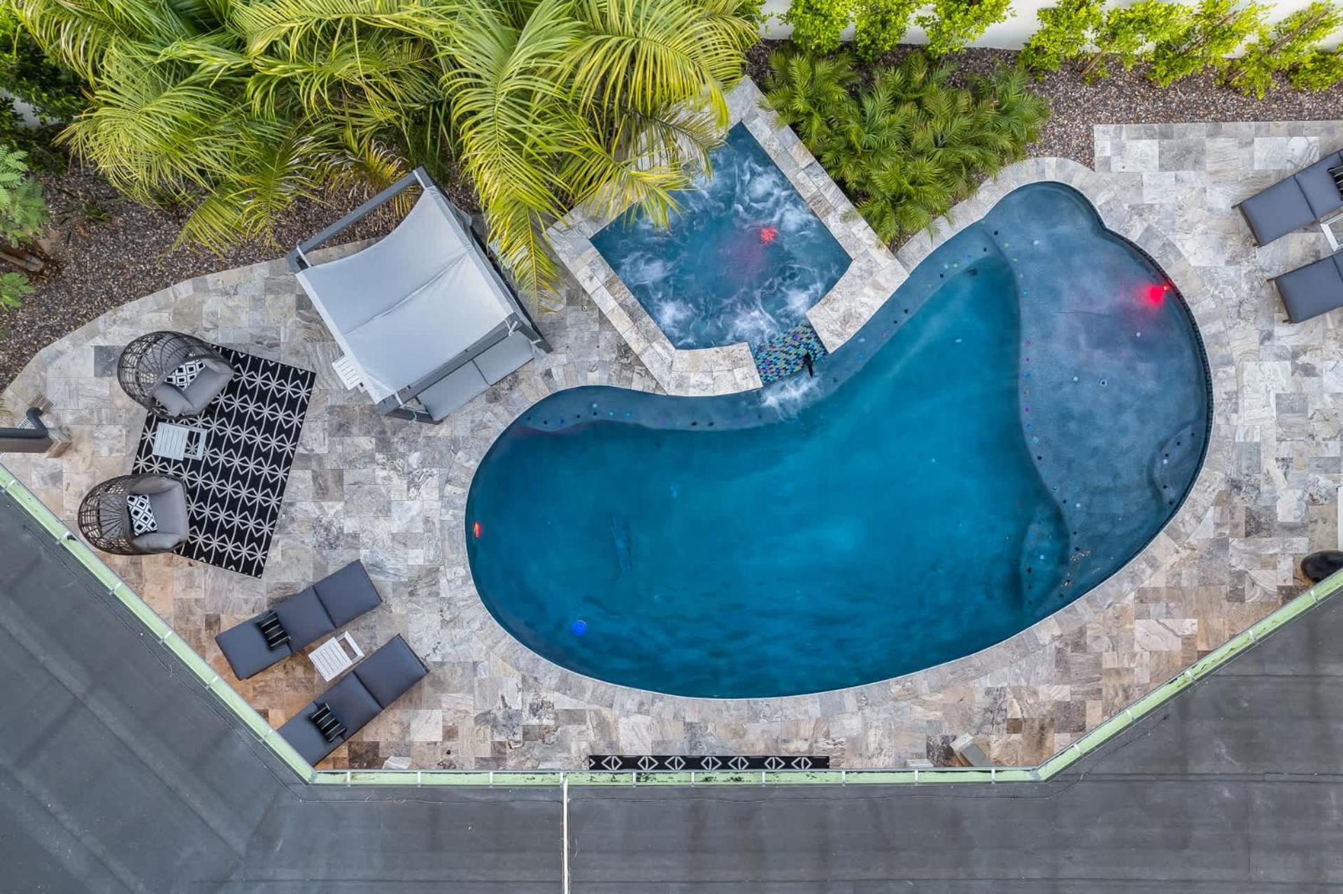 75th Place - Luxe Pool Walk To Old Town Scottsdale
