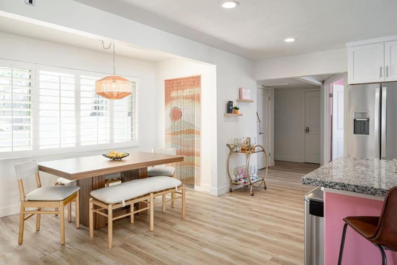 Holiday home Pink Palms - Bachelorette Dream Pool Bbq *