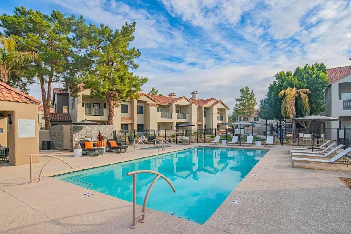 Stylish&serene 2bd2ba Gem And Steps From Tpc H1069 Scottsdale