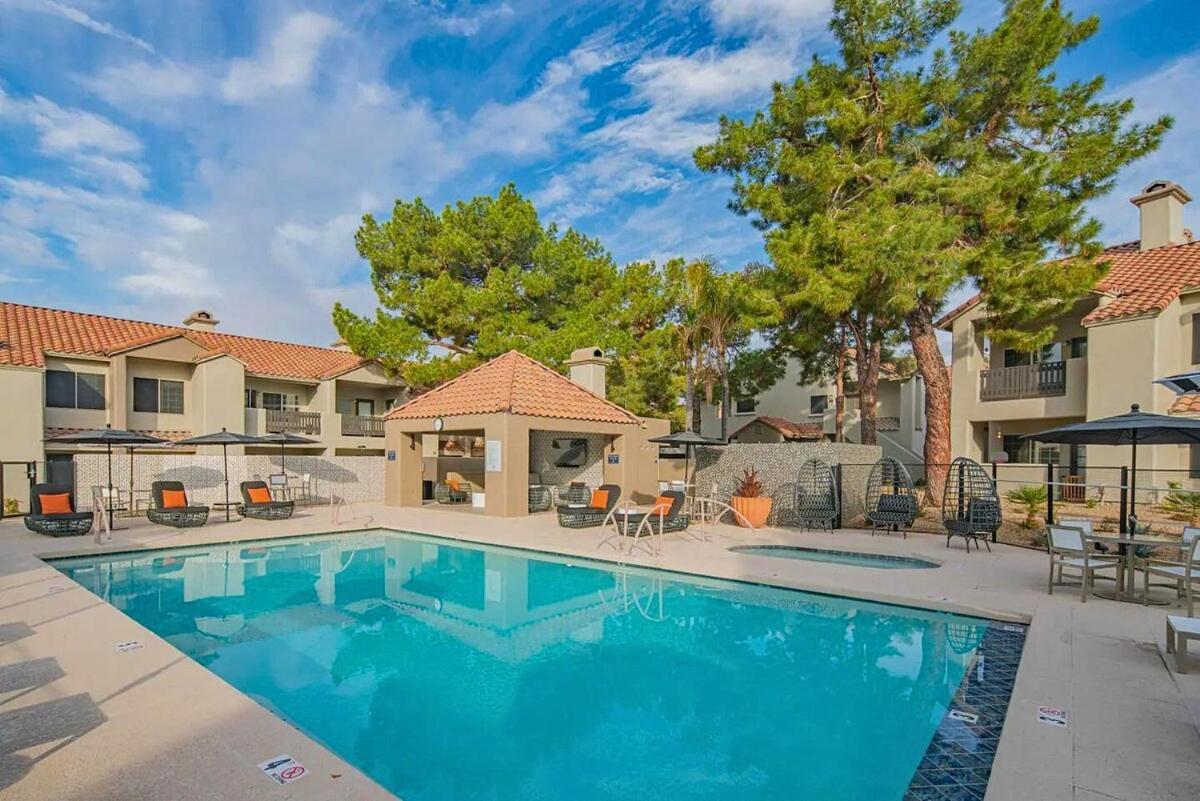 Stylish&serene 2bd2ba Gem And Steps From Tpc H1069 Apartamento