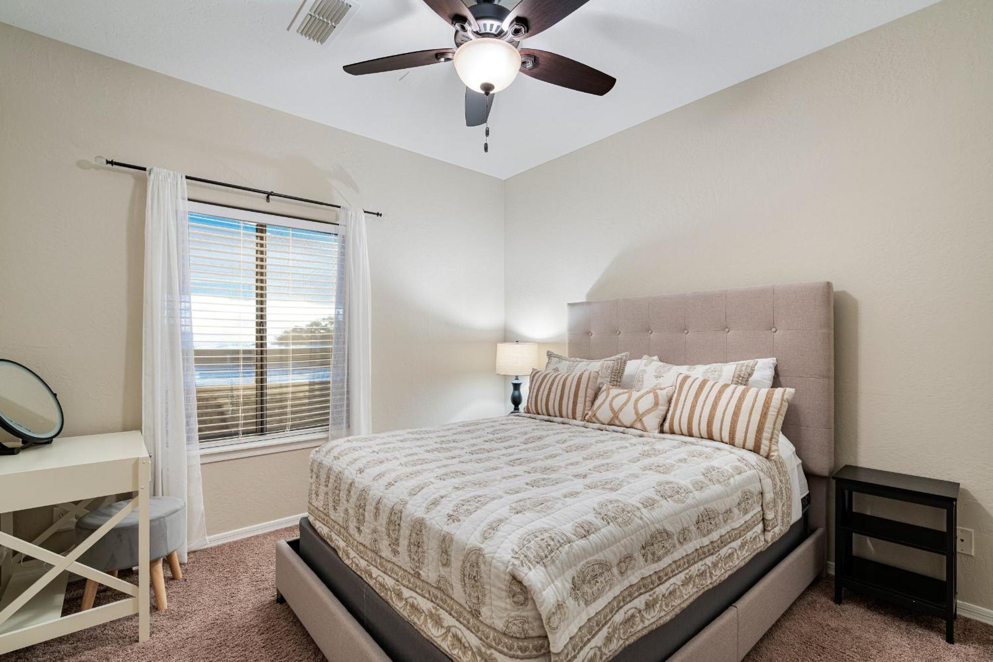 Pinnacle Perfection By Porter Heated Pool W Outdoor Putting * Scottsdale