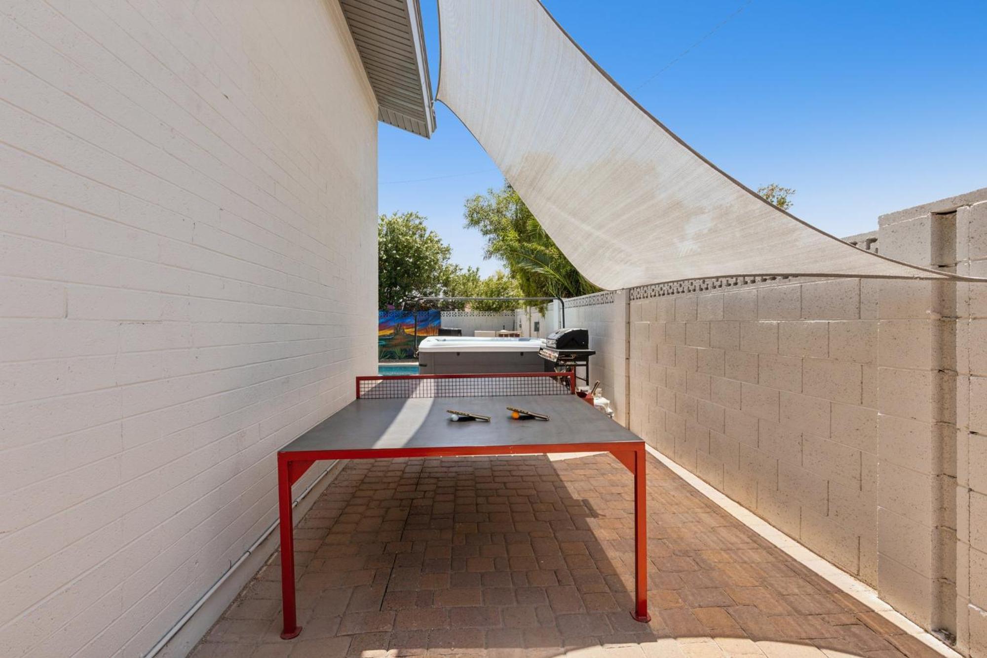 Desert Pearl Hot Tub For 8 Pool By Games Casa de férias Scottsdale