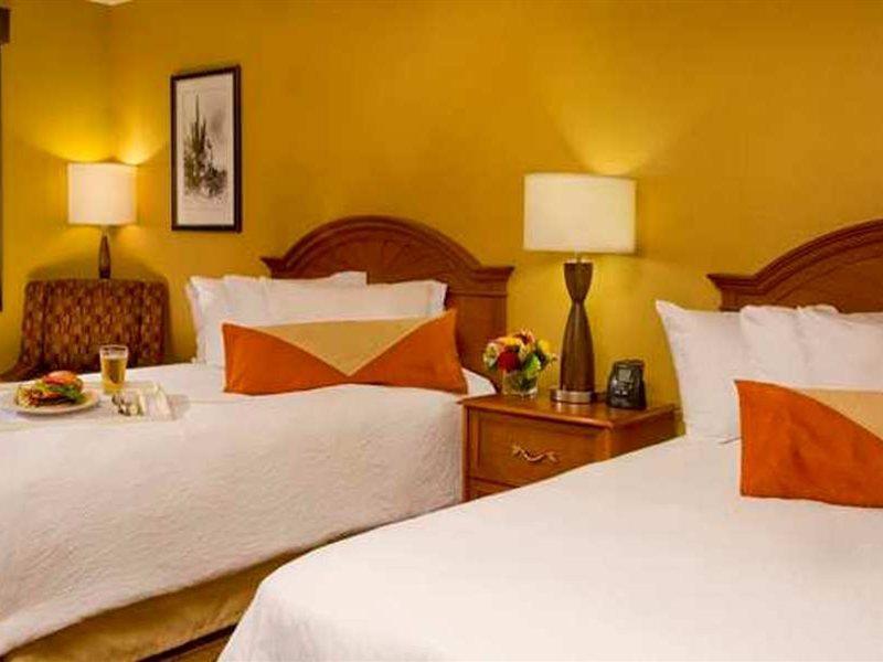 Hilton Garden Old Town Scottsdale