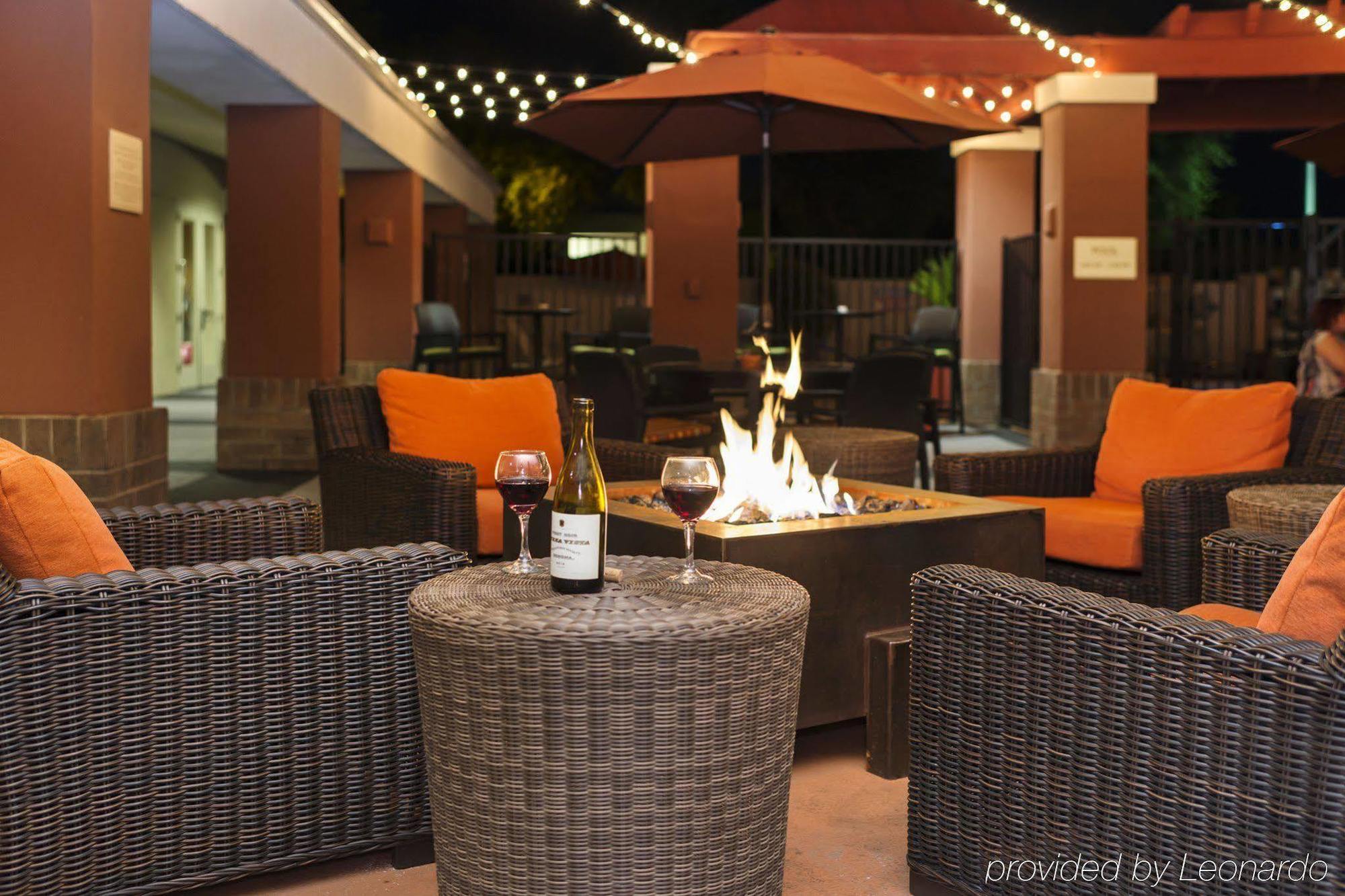 Hilton Garden Old Town 3*