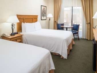 Independence 47 Hotel 2*