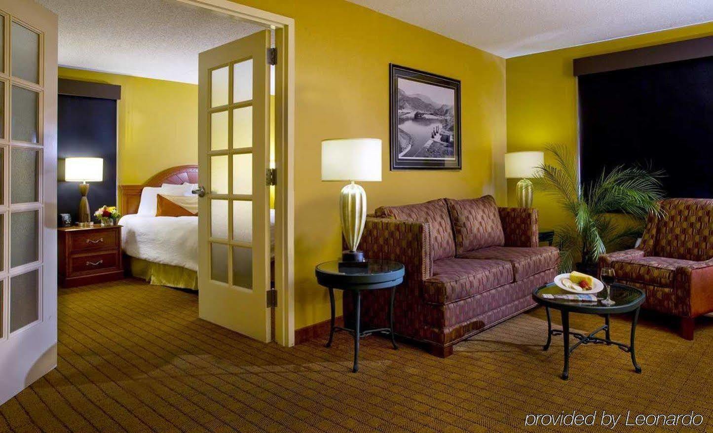 Hilton Garden Old Town Hotel Scottsdale
