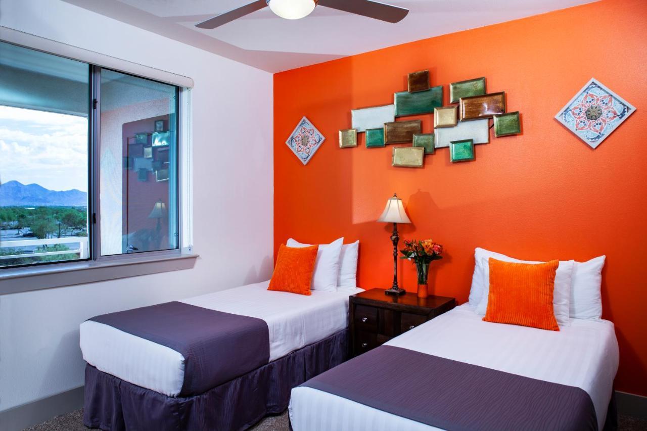 Luxury By Meridian Condoresorts-