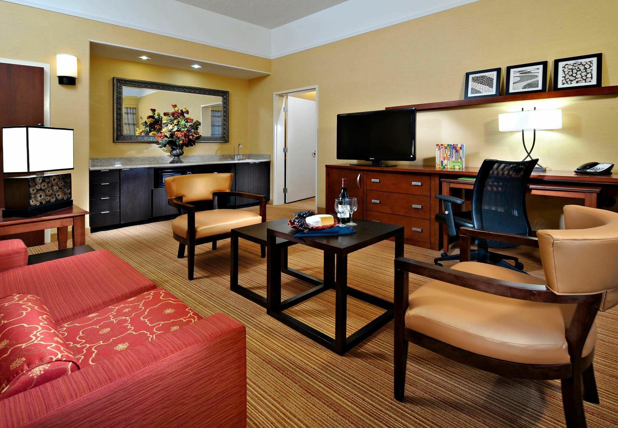 Hotel Courtyard North Scottsdale