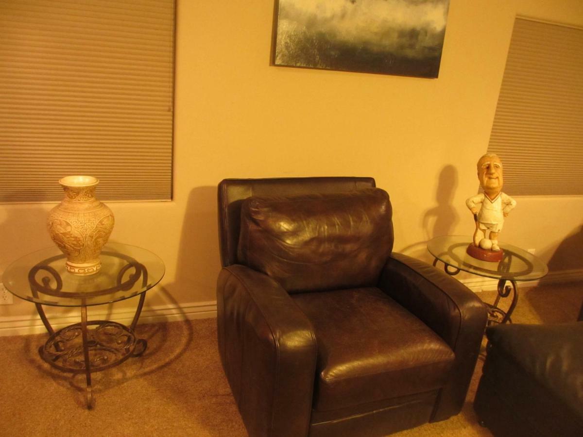 Super Large Art Museum In Downtown Holiday home