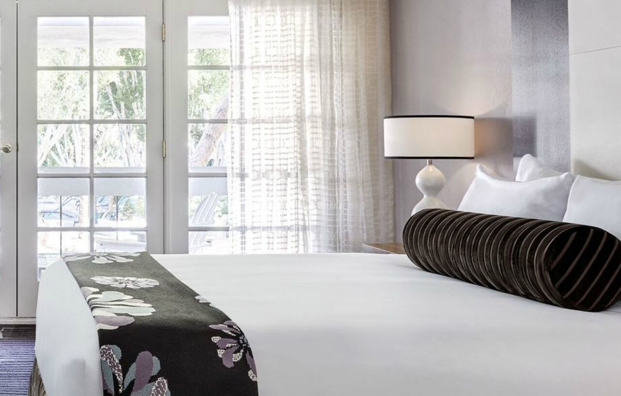 Hotel The Scott & 4*
