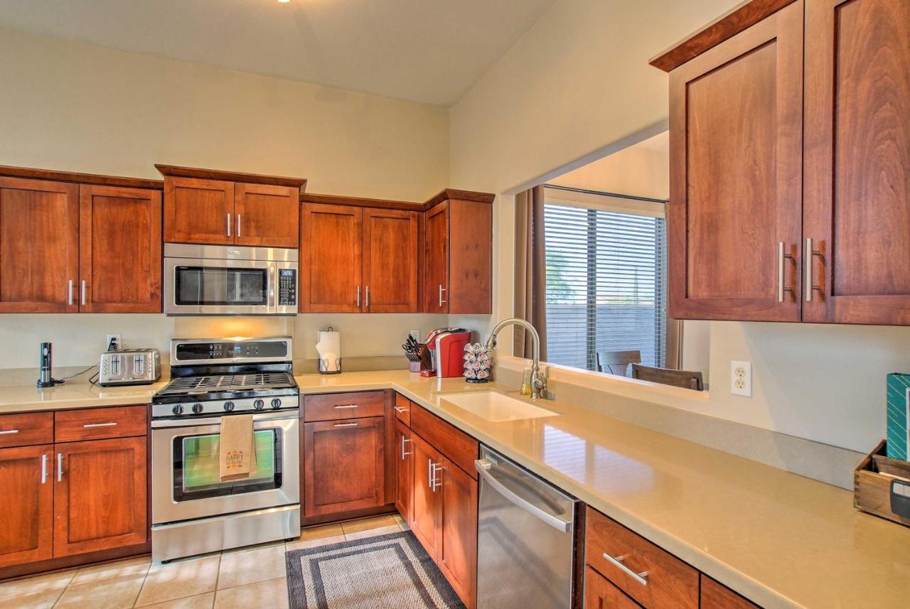 With Private Pool Near Westworld!