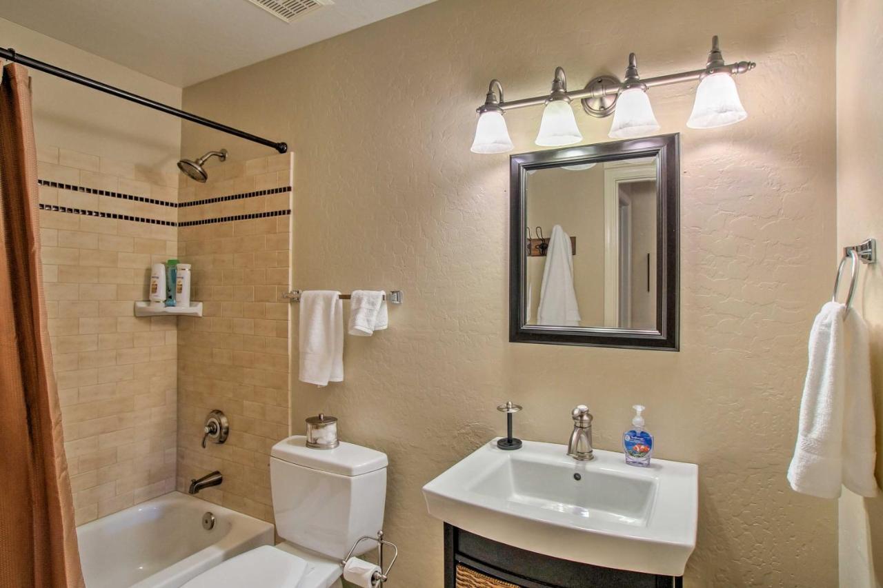 With Private Pool Near Westworld!
