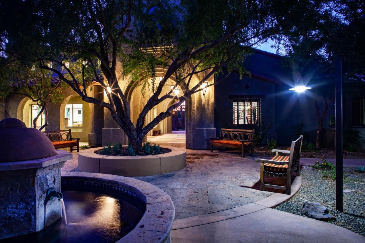 Luxury By Meridian Condoresorts- 3* Scottsdale
