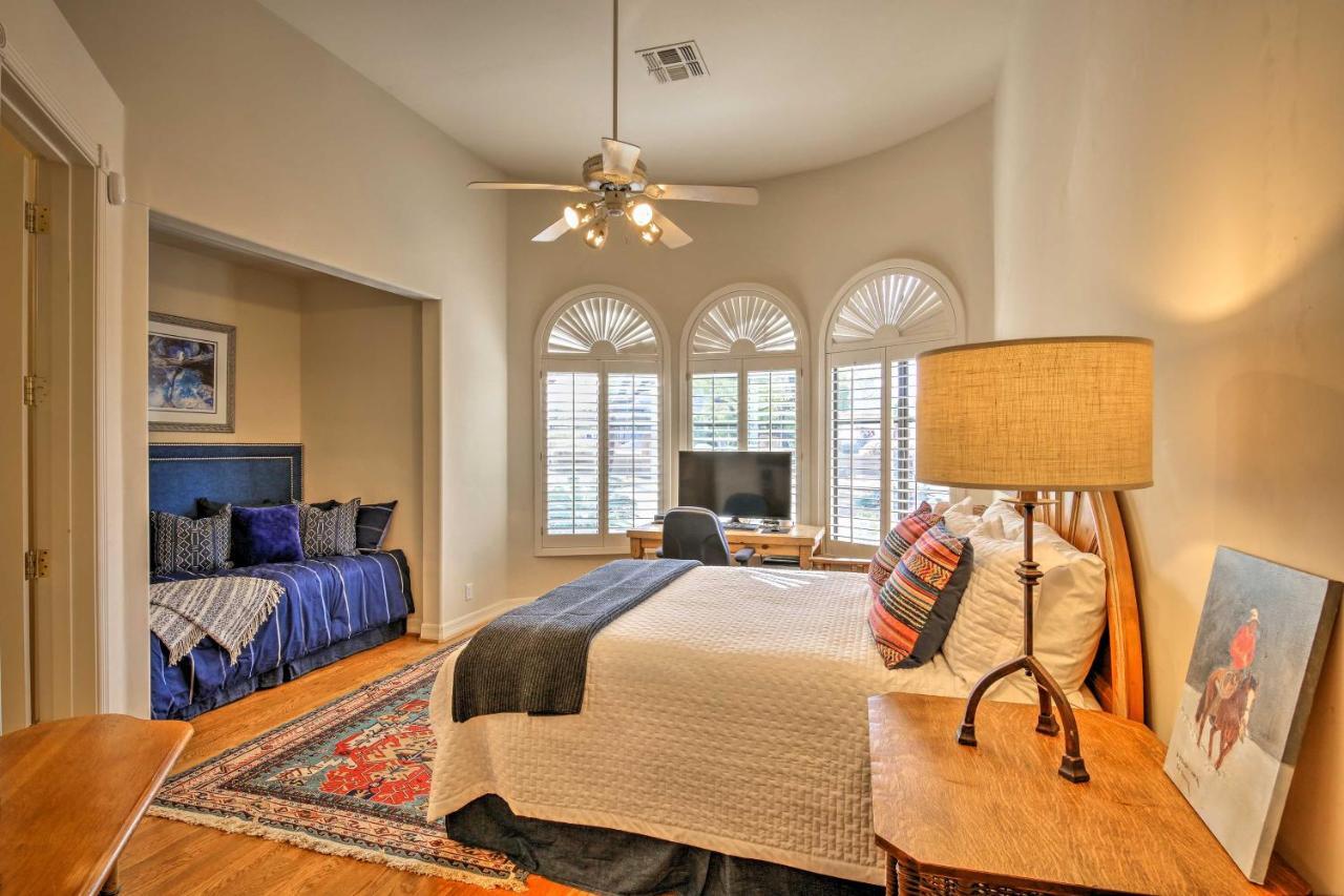 Holiday home Lavish Paradise Valley With Sports Court And Pool *
