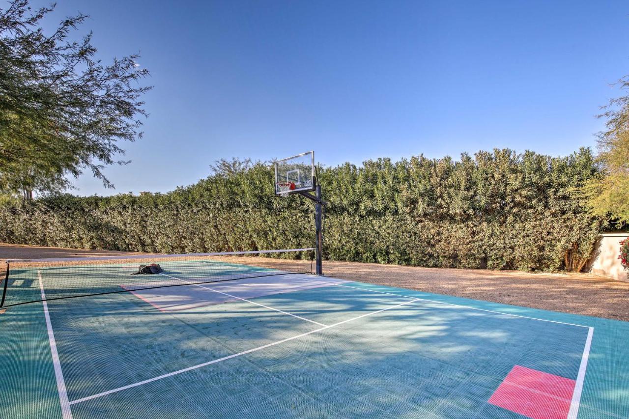Holiday home Lavish Paradise Valley With Sports Court And Pool *