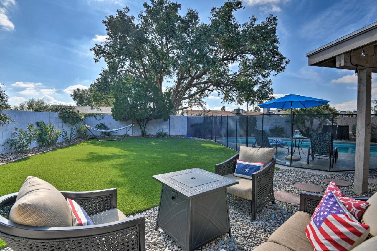 Casa de férias With Pool, Yard, Hammock And Fire Pit! *