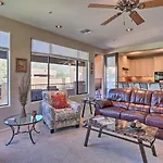 Scottsdale Serenity Condo With Pool Access And Views!